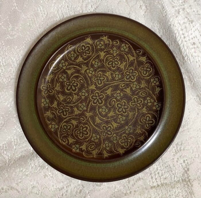 1980s franciscan madeira usa earthenware dinner plate set of 2 tan flowers on brown green band 6305