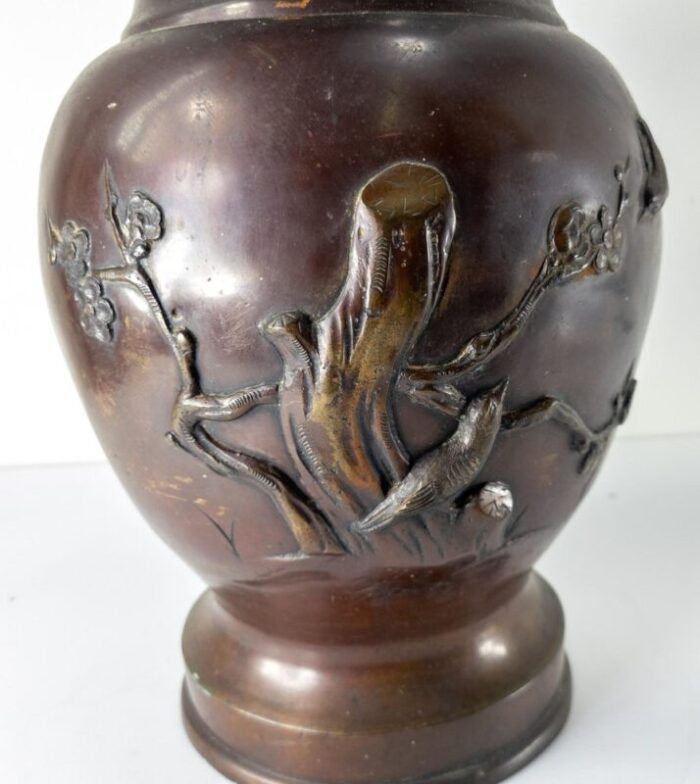 19th century japanese meiji bronze vase with cranes and birds 6