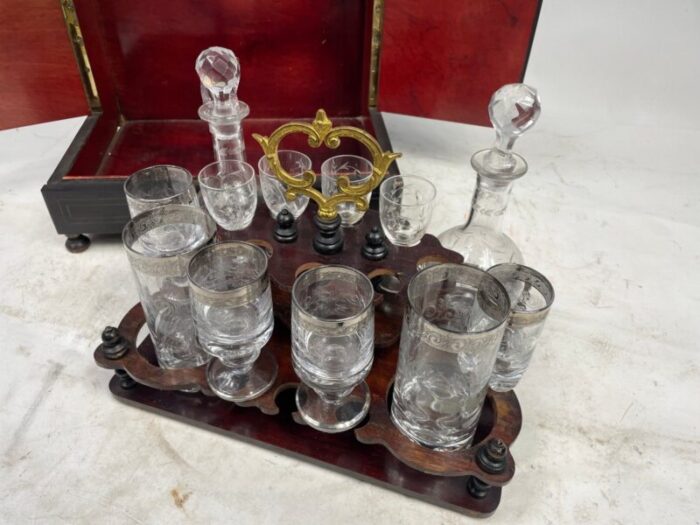 19th century scrigno carriage liqueur holder set 11