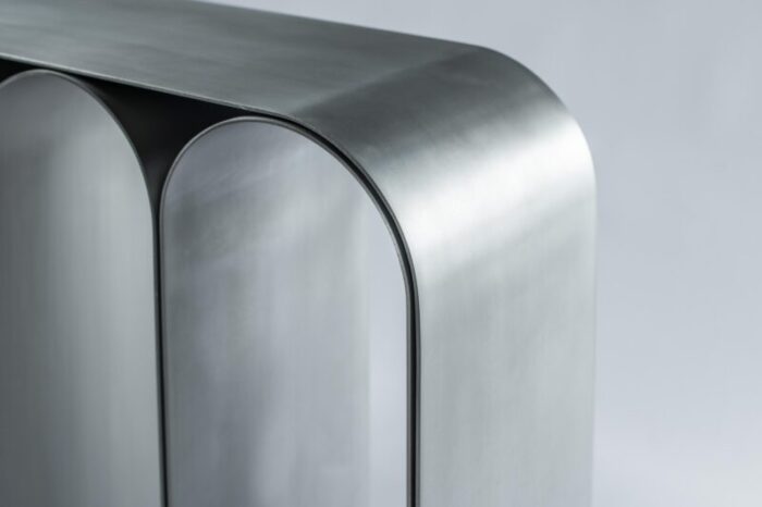 Pietro Franceschini Silver Arch Console Matte Aluminium 06 master