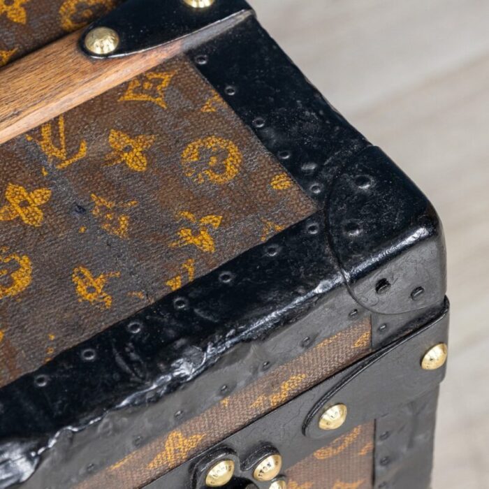 antique 20th century courier trunk in monogram canvas from louis vuitton france 1910s 10 1