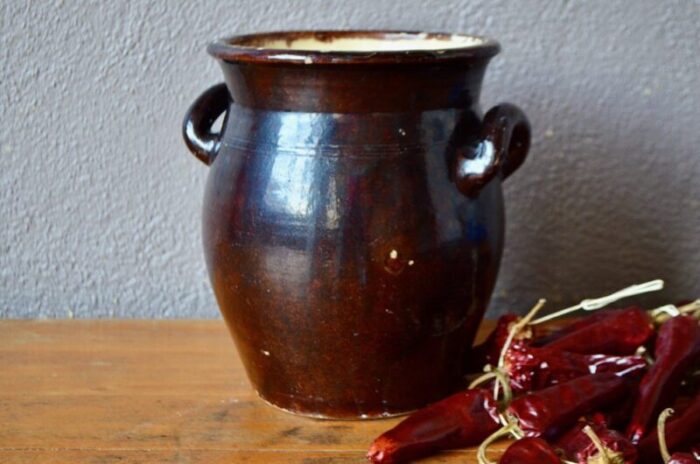 antique alsatian terracotta pot 3