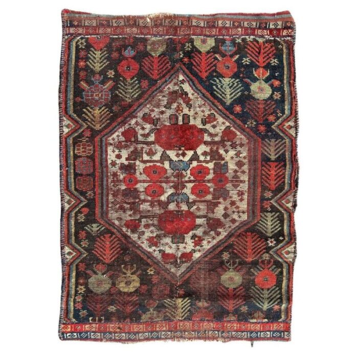 antique qashqai rug 1890s 1 1