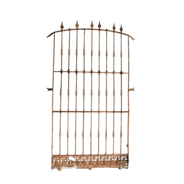 antique spanish fence 5667