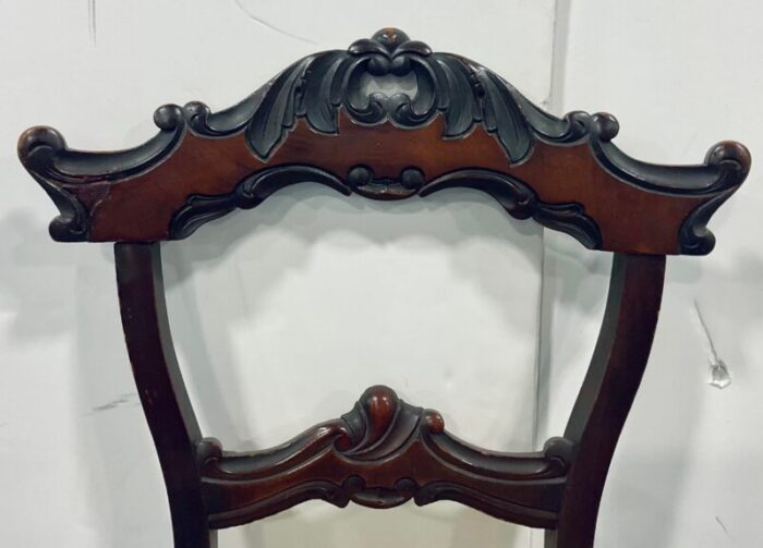 antique victorian carved mahogany dining side chairs set of 4 9824