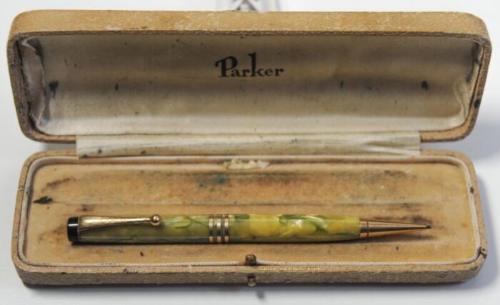 art deco duofold marbleised fountain pen and pencil set in original parker box from parker 1930s set of 2 0583