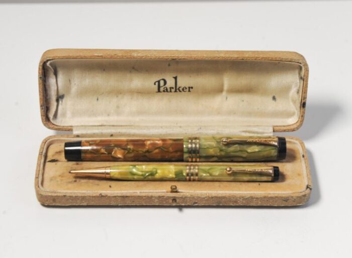 art deco duofold marbleised fountain pen and pencil set in original parker box from parker 1930s set of 2 9957