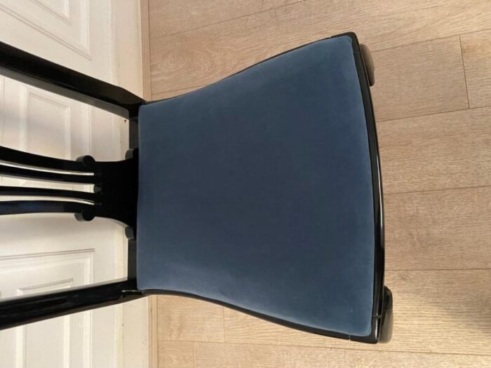 black lacquered chairs 1970s set of 4 8622