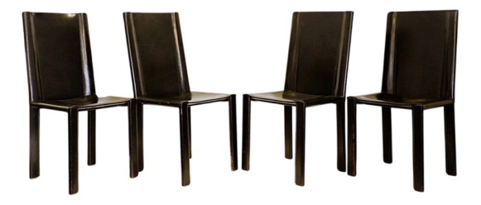 black leather chairs attributed to matteo grassi set of 4 8375