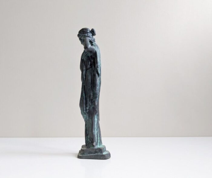 brachial style bronze sculpture of woman 3