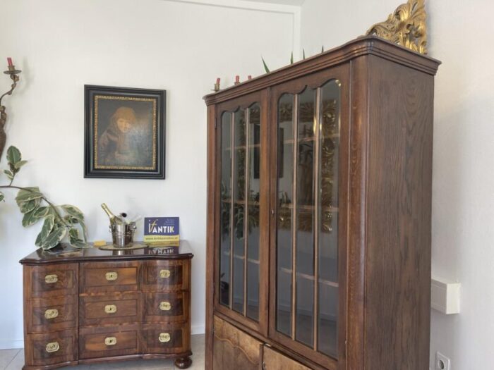 chippendale showcase in wood and glass 8441