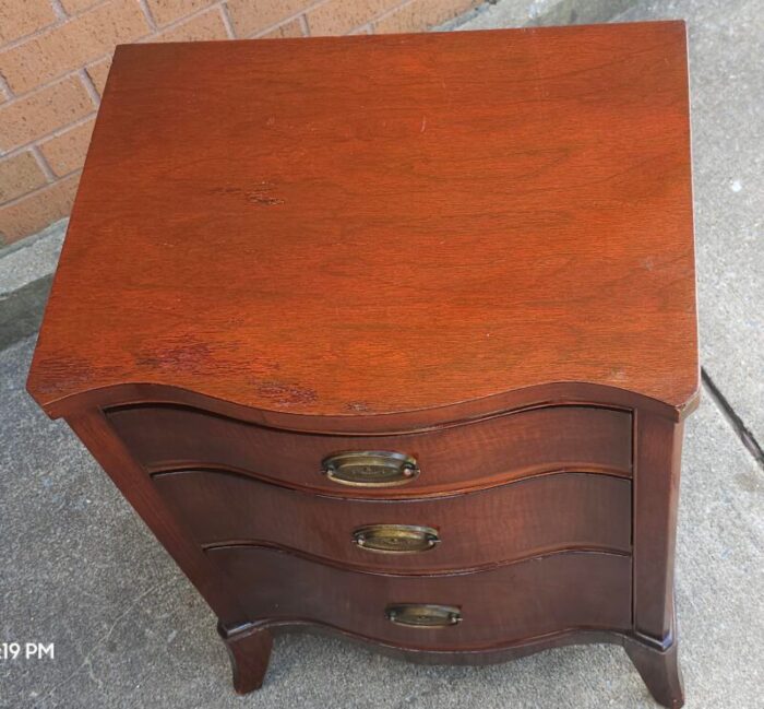 dixie mid century federal style mahogany bedside chest of drawers pair 7752