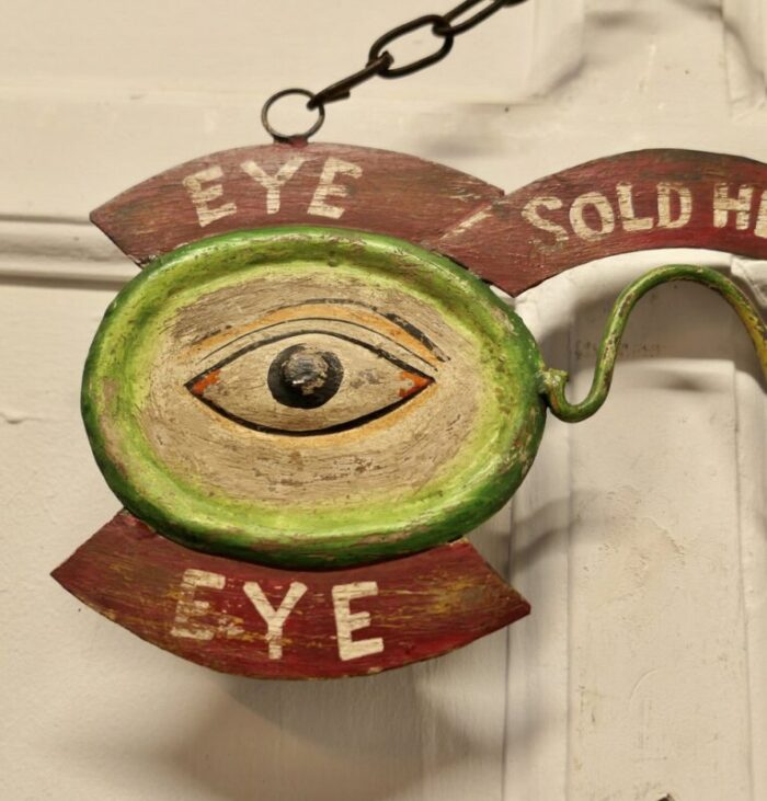 eye and glasses window display trade sign 1930s 3