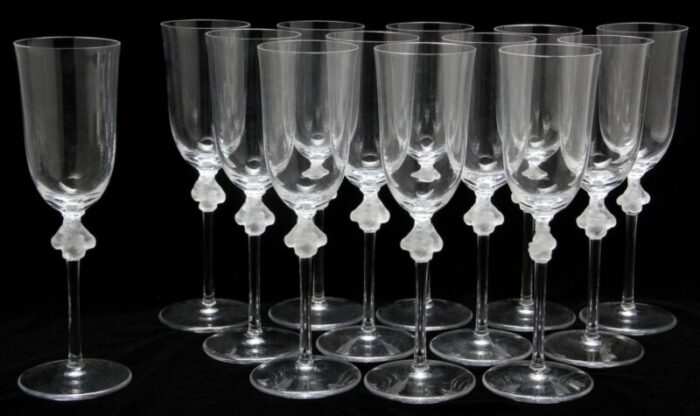 french roxanne service from lalique 1968 set of 18 2