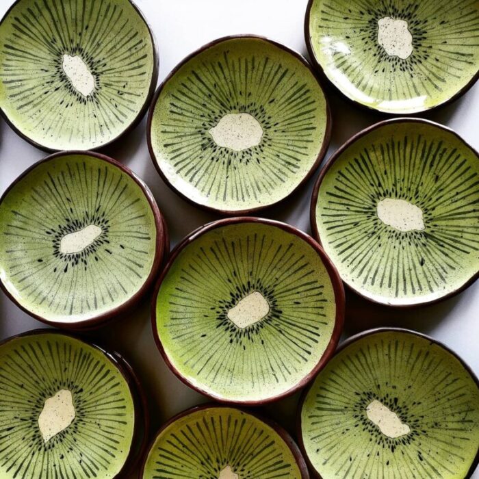 fruit collection kiwi plates by federica massimi set of 4 7