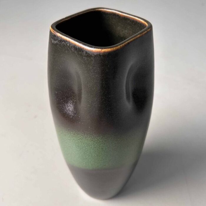 japanese ikebana flower vase 1960s 17