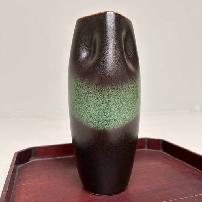 japanese ikebana flower vase 1960s 7 1