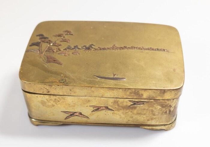 japanese meiji mixed metal box with birds and landscape 3