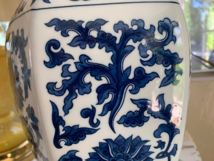 large blue and white chinoiserie porcelain vase 1117