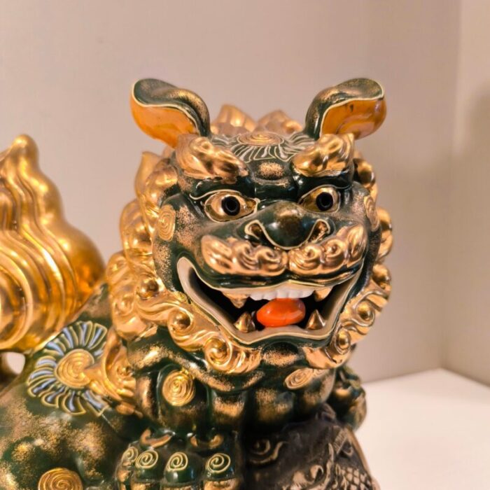 lion of foo figurine in porcelain japan 20th century 4875