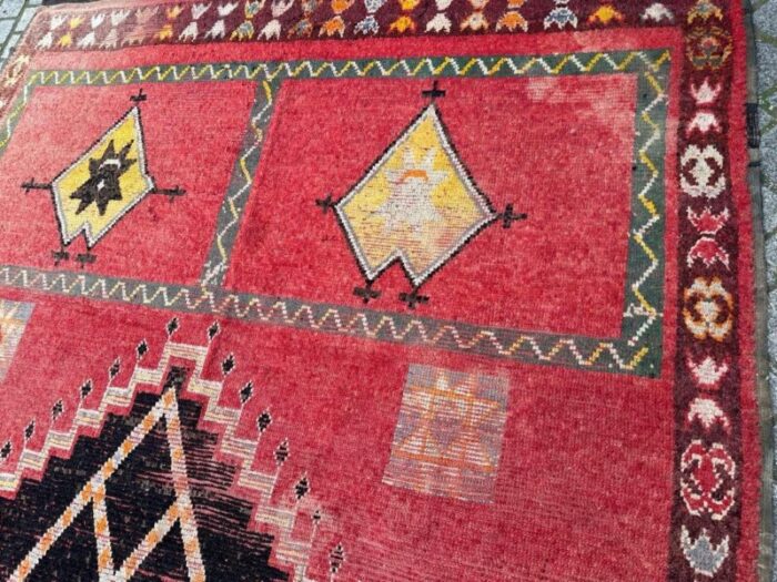 long moroccan tribal rug 1940s 17