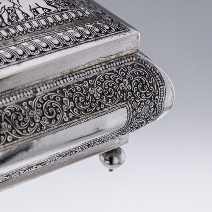 mid 20th century sri lankan silver repousse box colombo 1930s 15