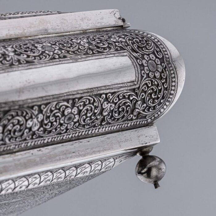 mid 20th century sri lankan silver repousse box colombo 1930s 4