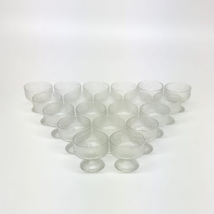 mid century modern indiana glass crystal ice textured dessert bowls set of 20 1850