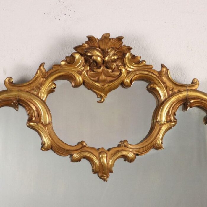 mirror with carved and gilded frame 3