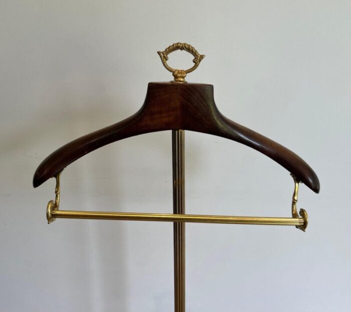 neoclassical style valet in brass and wood 1940s 6