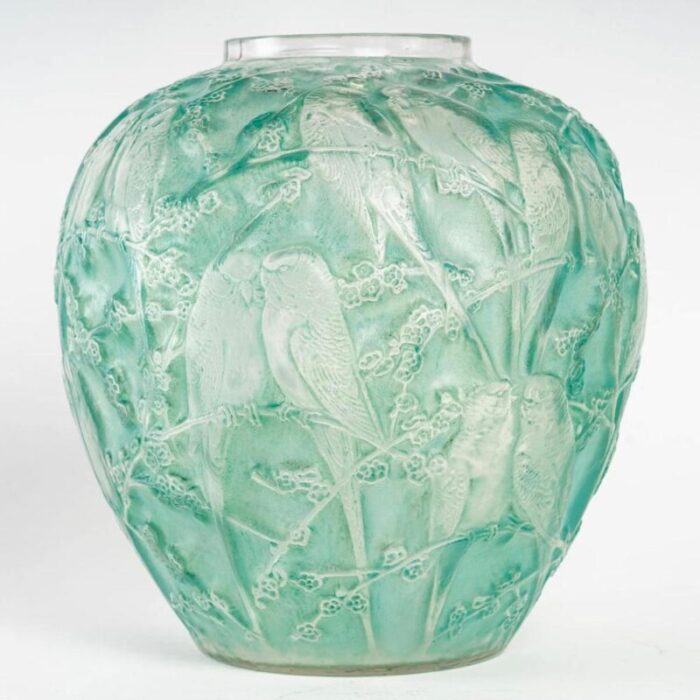 parakeets vase by rene lalique 1919 1781