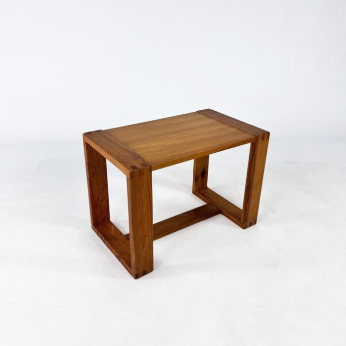 pinewood side table 1970s 1183