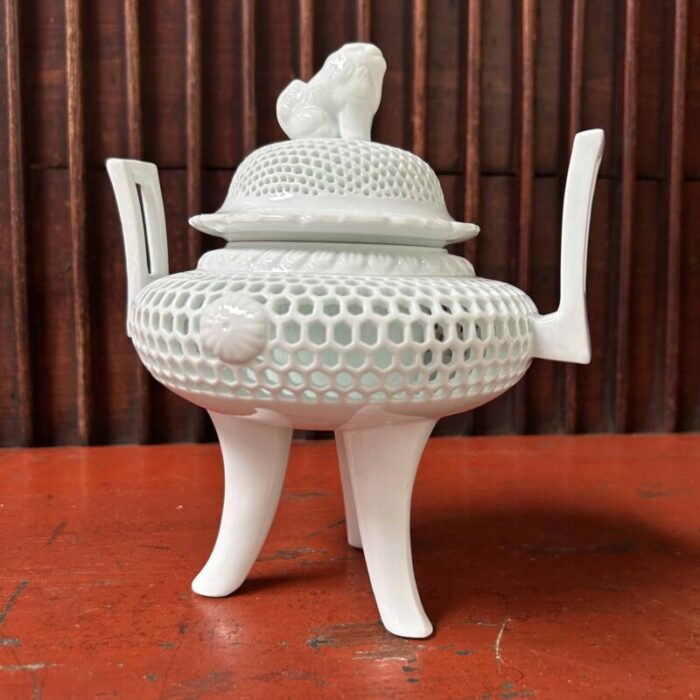 porcelain sukashibori incense burner 1970s 7