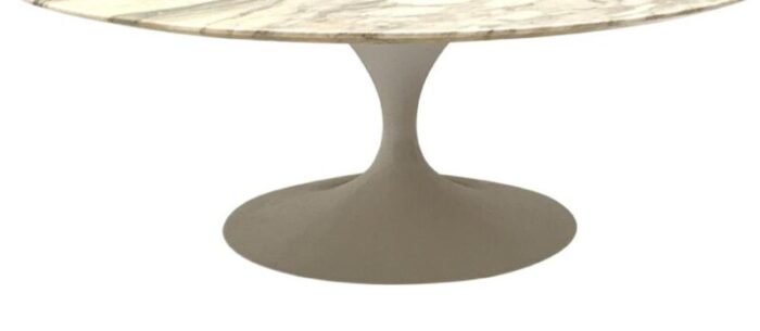 round tulip coffee table by eero saarinen for knoll 1970s 1103