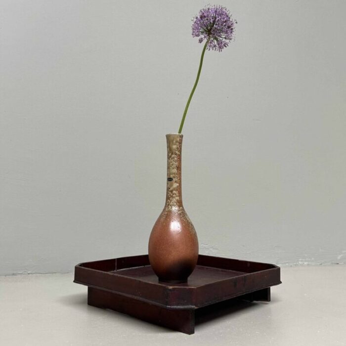 shigaraki flower vase 1960s 7