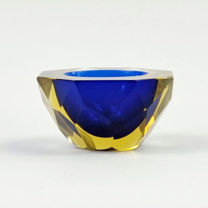 sommerso murano glass diamond faceted catch all bowl attributed to alessandro mandruzzato italy 1970s 2