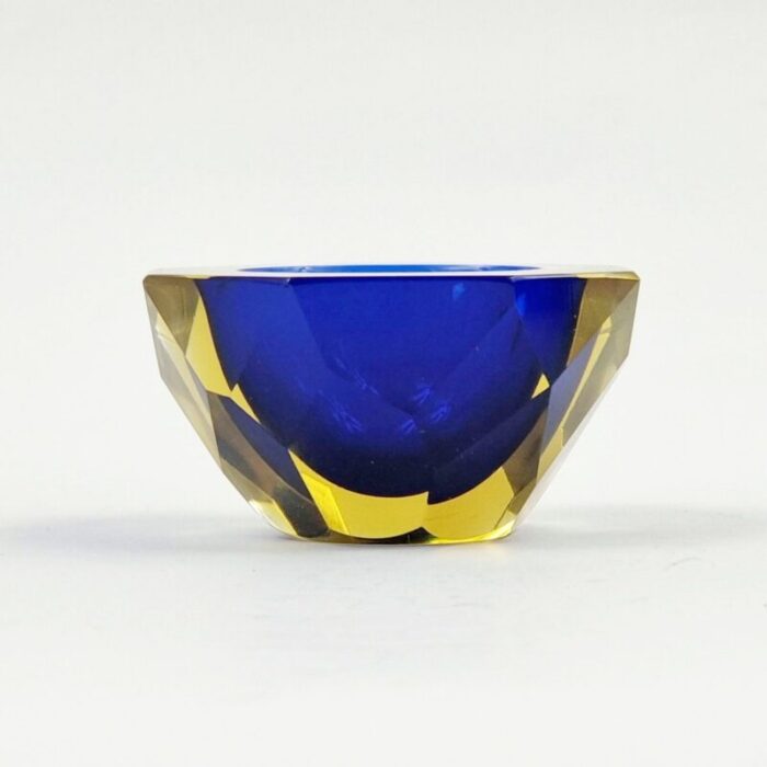 sommerso murano glass diamond faceted catch all bowl attributed to alessandro mandruzzato italy 1970s 5