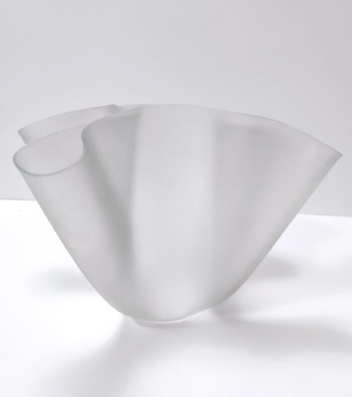 transparent glass cartoccio vase attributed to pietro chiesa for fontana arte italy 1960s 3