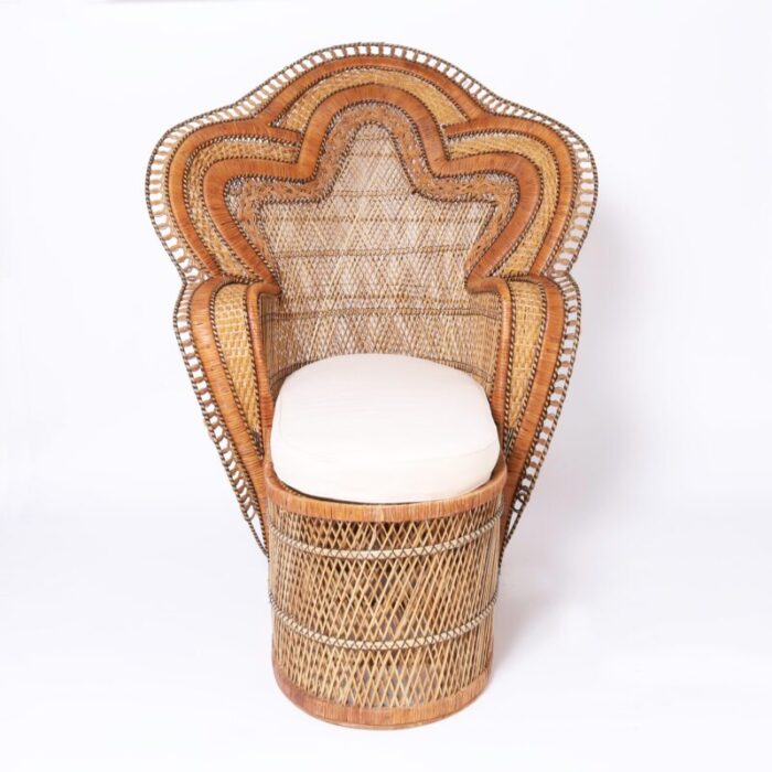 vintage anglo indian peacock or cobra recamier lounge chair 9059