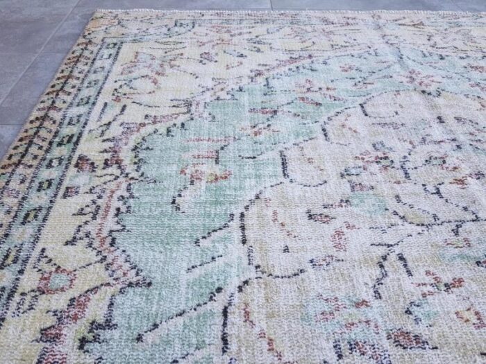 vintage area rug 1960s 1870