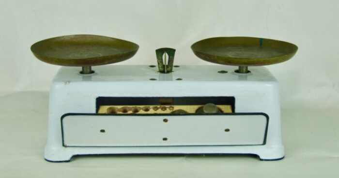 vintage french scale and weights set 1950s 6