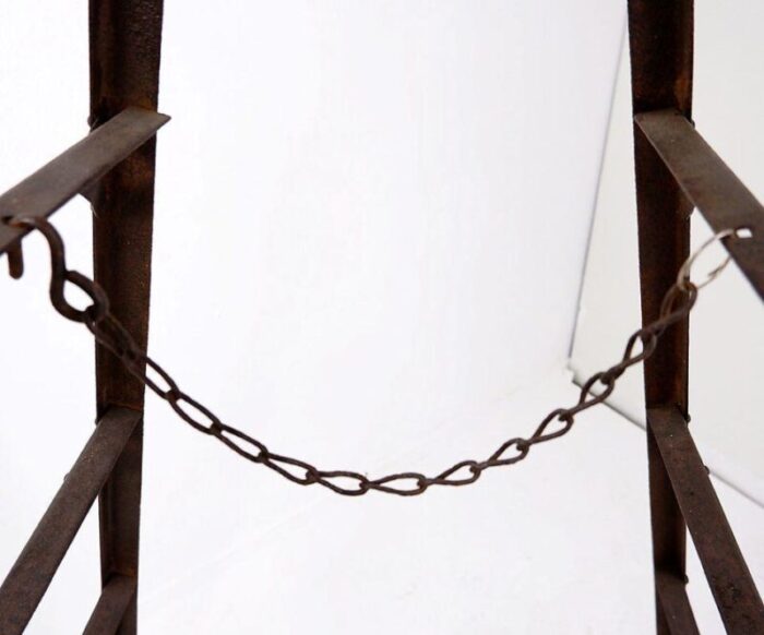 vintage iron ladder with chain support 0520