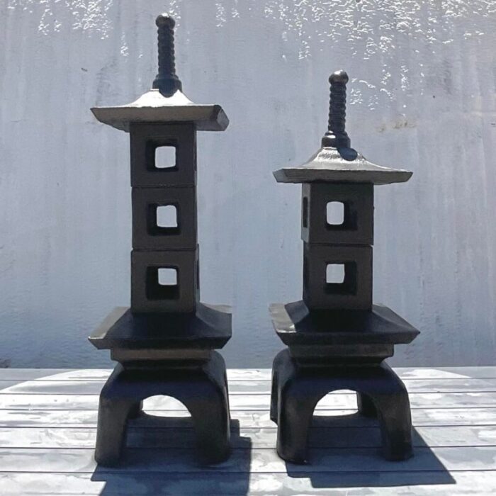 vintage mid century modern stacked concrete pagodas set of 2 5971