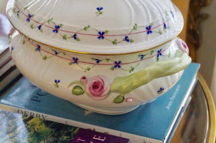 vintage porcelain oval tureen with branch handle from herend 1990 2