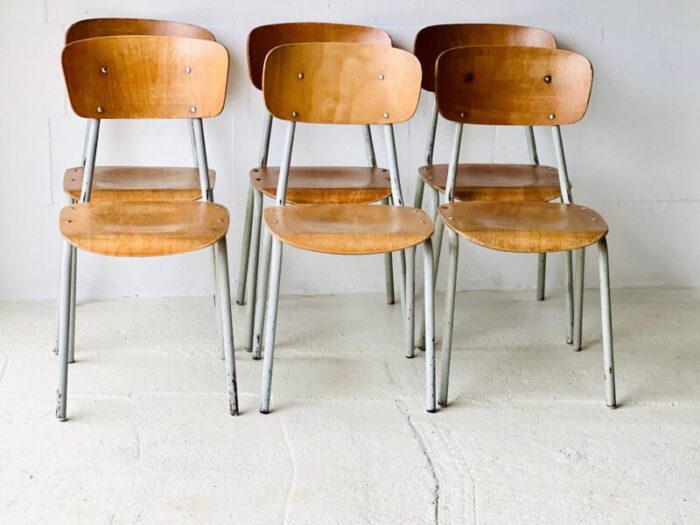 vintage school chairs set of 6 0479