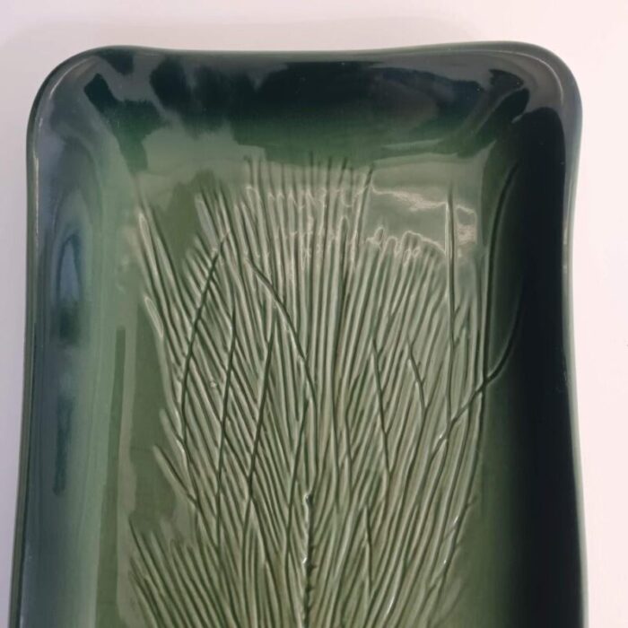 vintage signed kay wayne studio pottery glazed engraved pine needle branch ceramic platter 1276