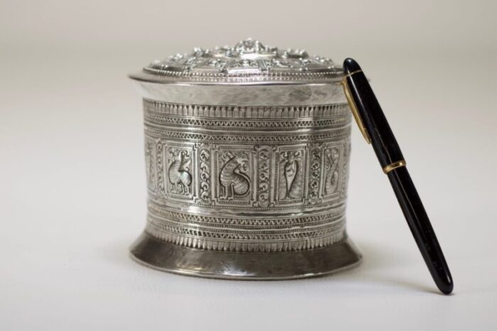 vintage silver betel box 1890s 2