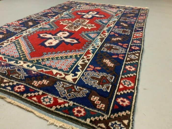 vintage turkish vegetable dye tribal rug 195x128 cm 9