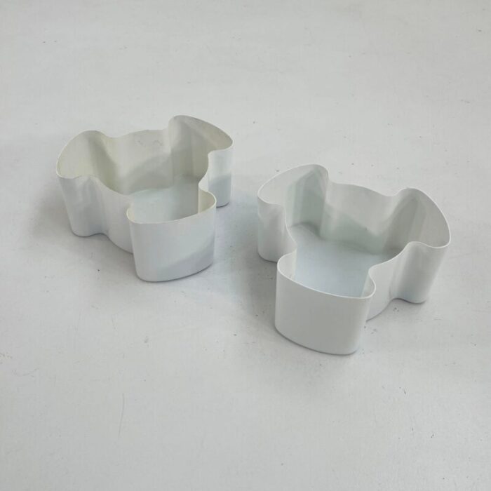 white single puzzle planters from visart 1970s set of 2 3863