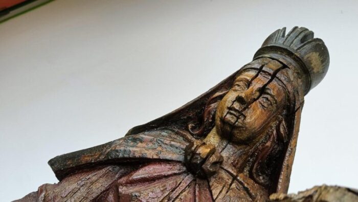 wooden statue of virgin mary with jesus 12